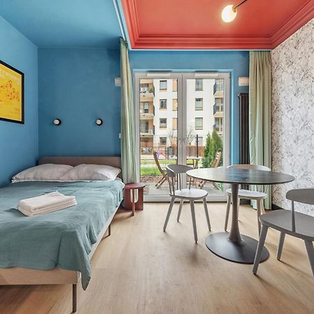 Colorful Apt Close To The Center Great Location Apartment Warsaw Exterior photo